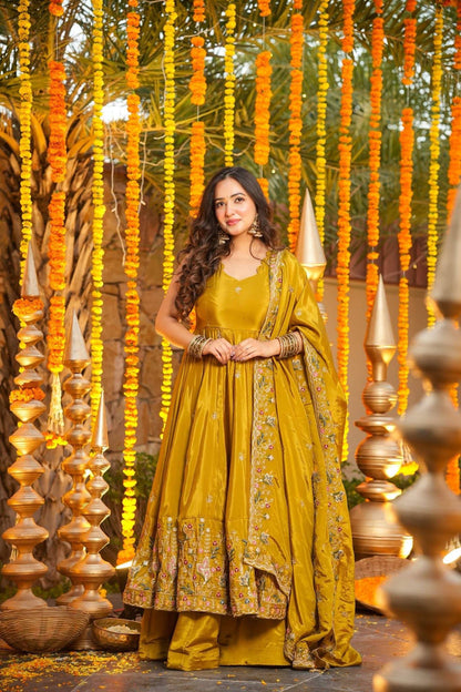 Amrapali Trend Royal Look Natural Crepe Silk Anarkali Suit