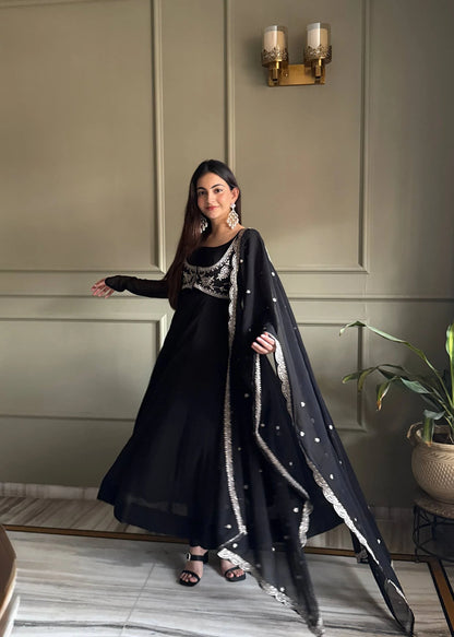 Amrapali Trend Heavy Fox Georgette Designer Anarkali Gown Set with Dupatta