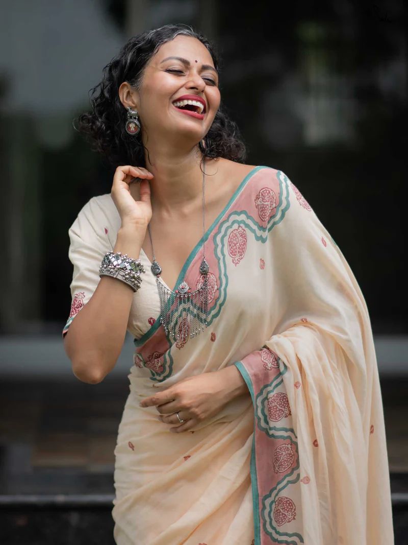 Elegant Cream Linen Cotton Printed Saree for Women with Floral Border Design