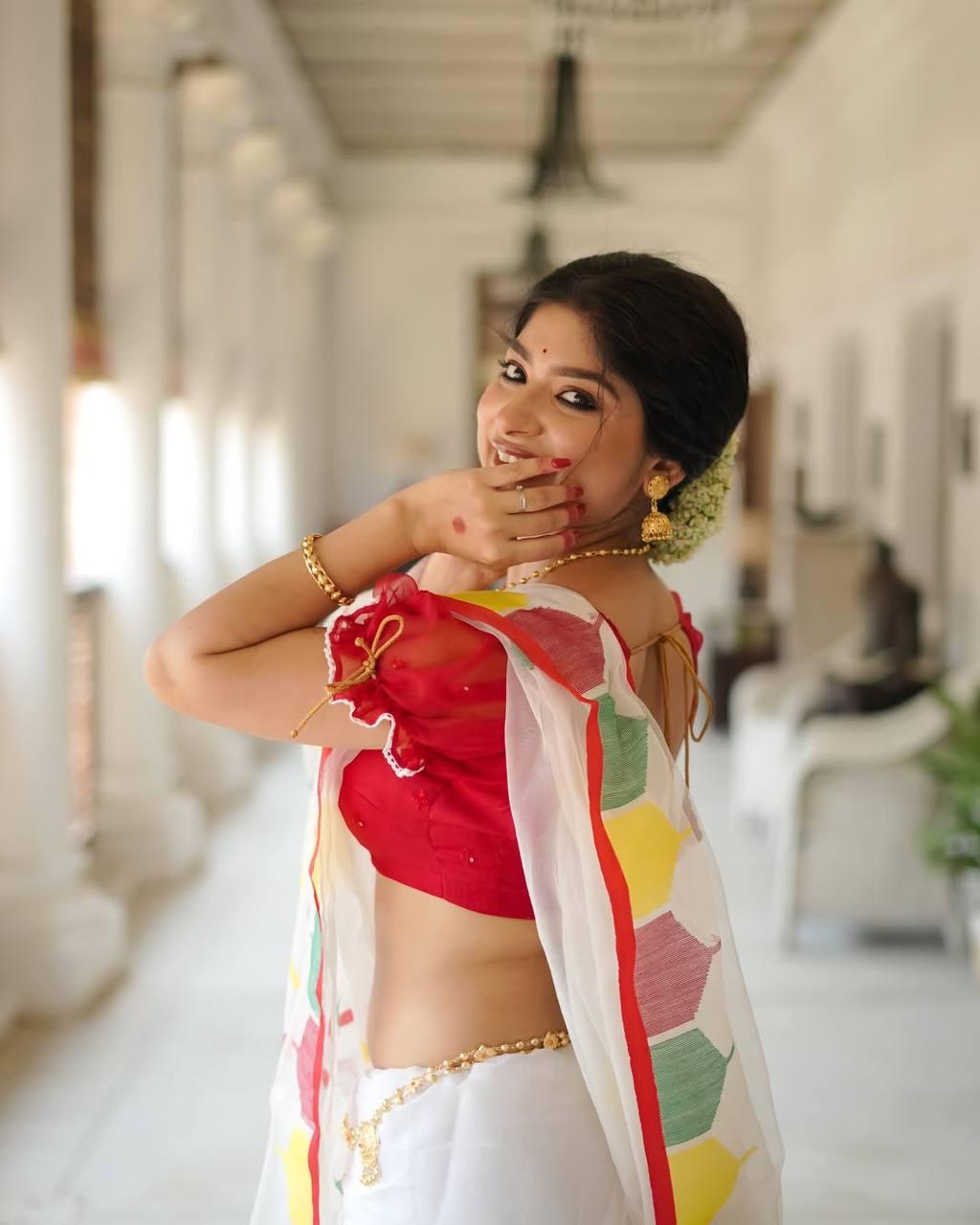 Festive White Linen Cotton Digital Print Saree with Multicolor Border and Matching Red Blouse