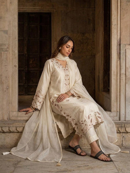 Pure Roman Glass Embroidered Kaftan Set With Dupatta | Festive Wear