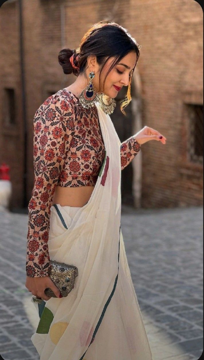 Premium Linen Cotton Digital Print Saree for Women with Elegant Traditional Look