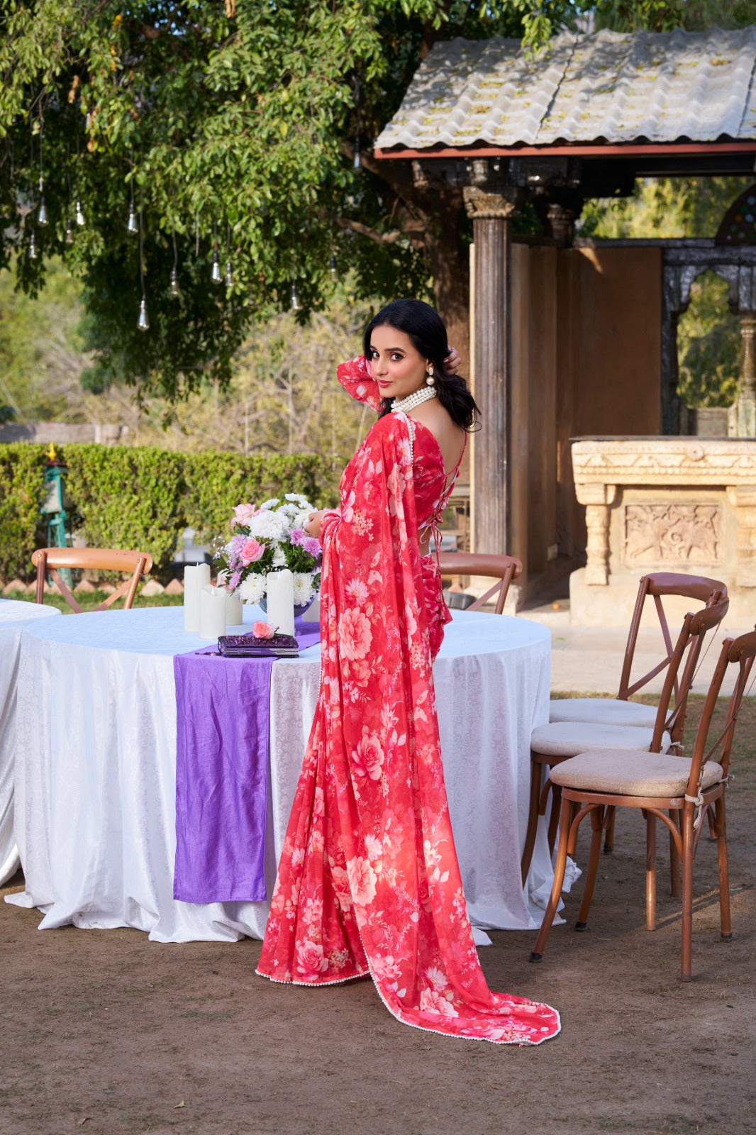 Elegant red floral printed soft georgette party wear saree for women